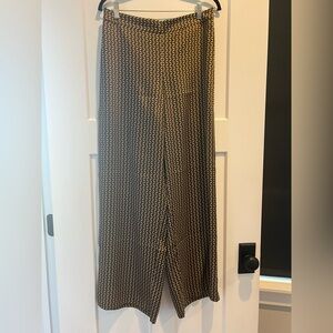 Banana Republic Geometric Wide-Leg Pants